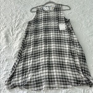 Calvin Klein Black and White Sleeveless A-Line Dress